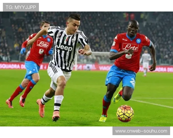 尤文图斯vs那不勒斯，双方门将半场各献三次扑救